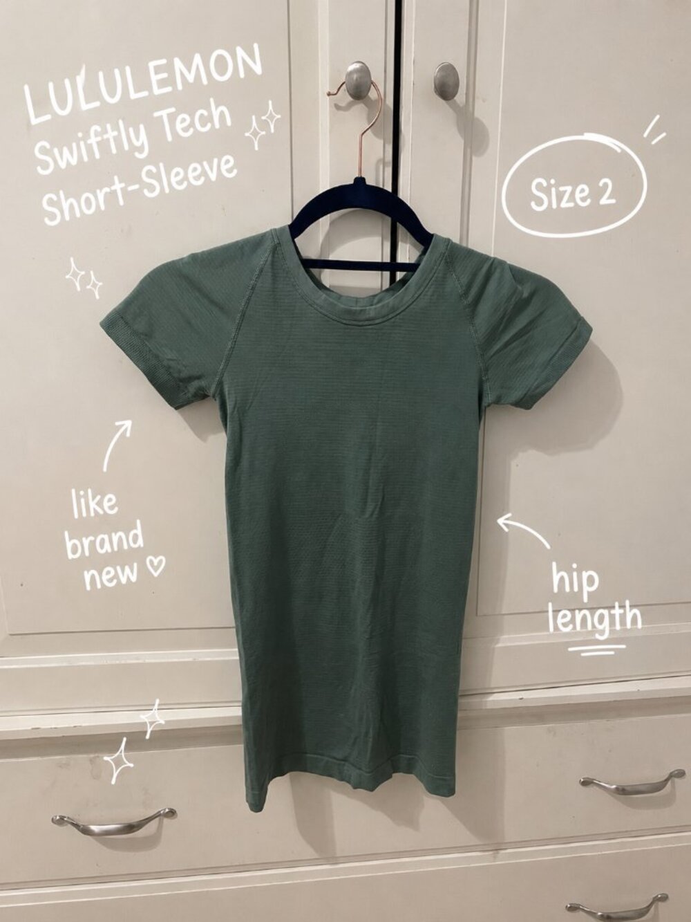 LIKE NEW Size 2: 🌿 Sage Green  Lululemon Swiftly Tech Short Sleeve Hip Length
